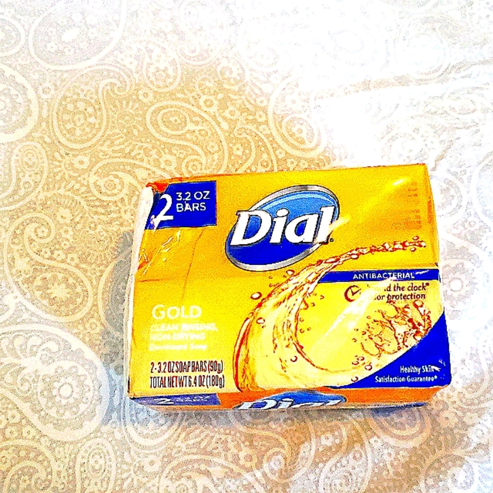 2 3.2 OZ BARS of Dial Soap